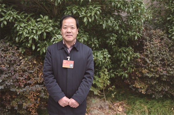 王红楼.jpg