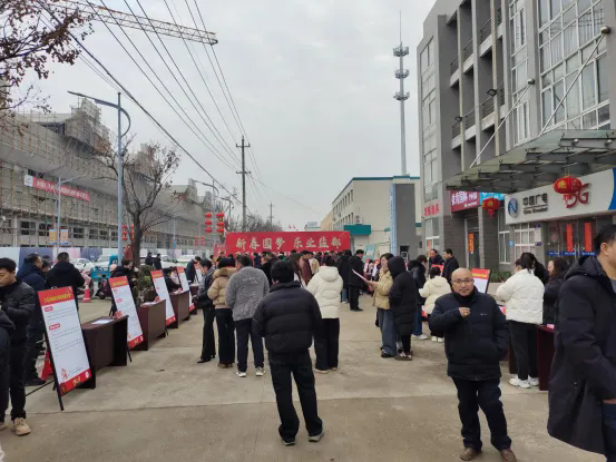 1.webp.png 1.webp.png